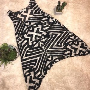 Black and white design tank